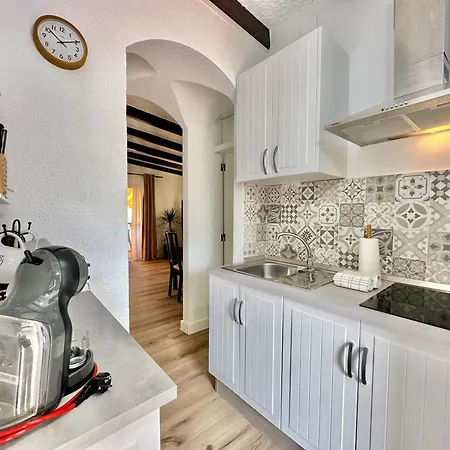 דירה Agave 8 (adults Only)